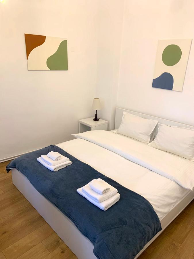 Apartament Plopilor Studios Sibiu Exteriör bild